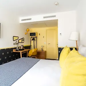 Augustin - Astotel Paris